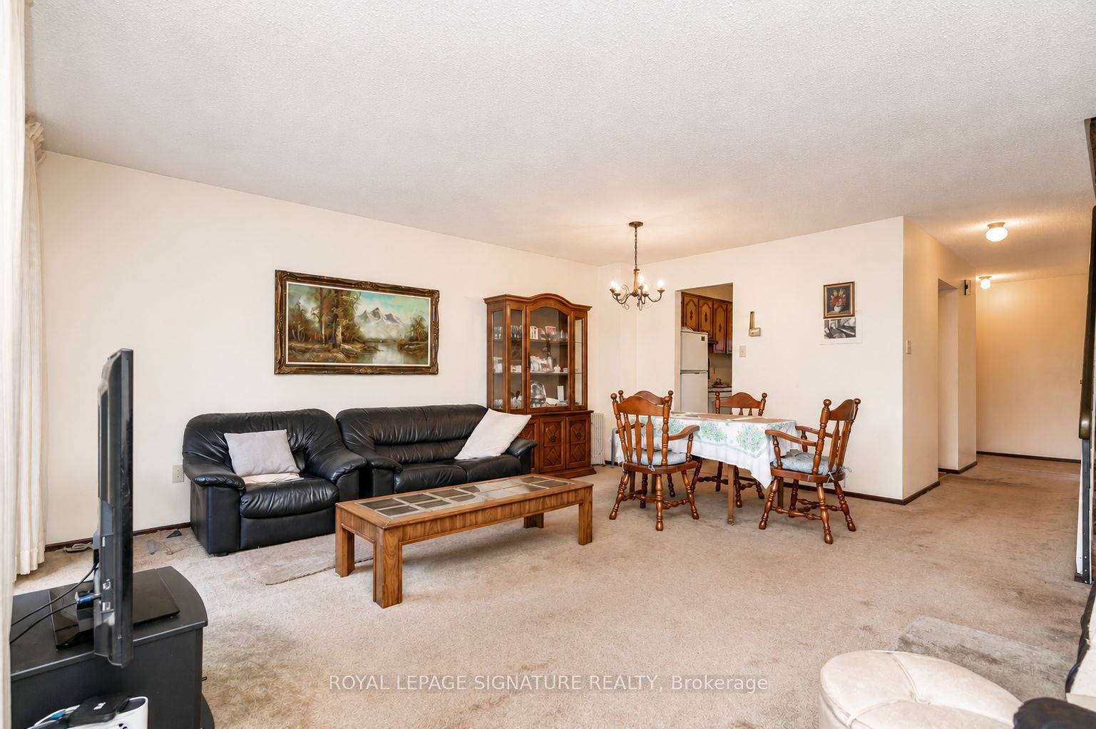 4040 Silverhaze Road