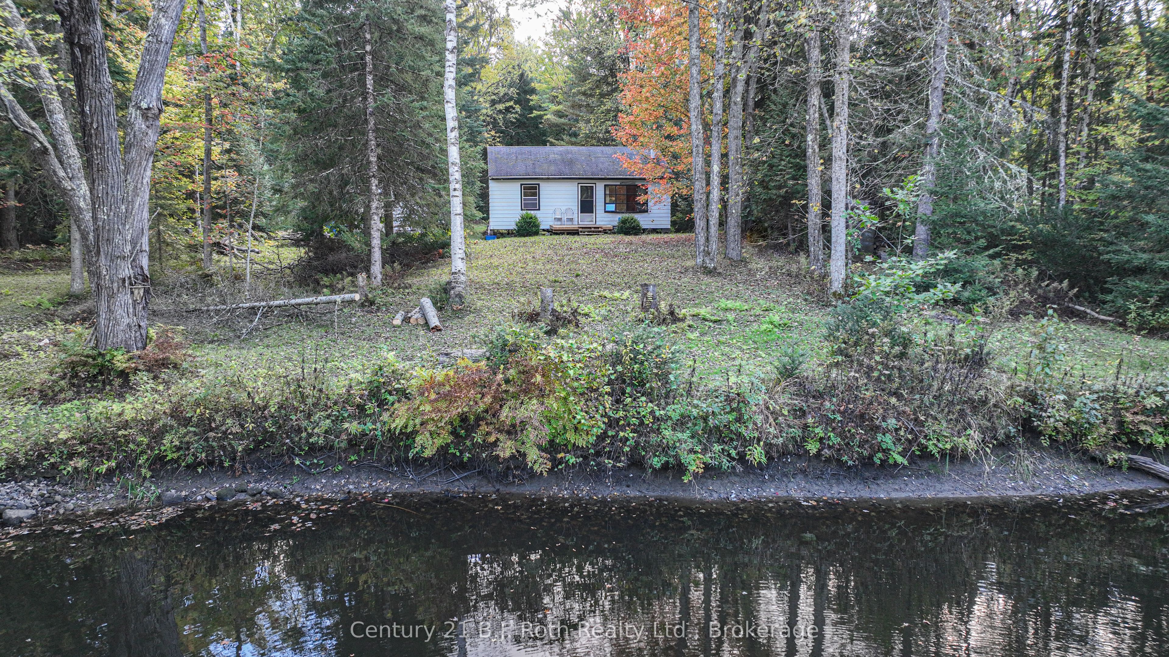 6571 Pioneer Village Lane