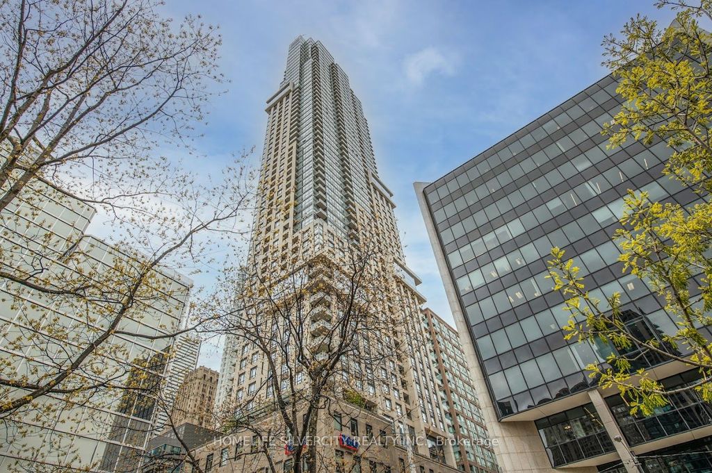 Photo of 88 Scott Street #1504, Toronto, ON M5E 0A9 (MLS # C13071722)