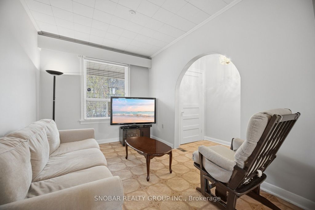 Photo of 102 Bartlett Avenue, Toronto, ON M6H 3E6 (MLS # W13046562)