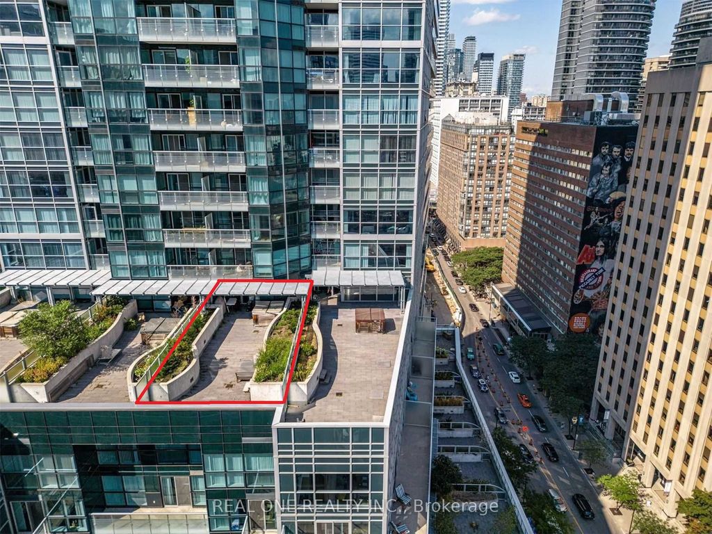 Photo of 386 Yonge Street #1408, Toronto, ON M5B 0A5 (MLS # C12820474)