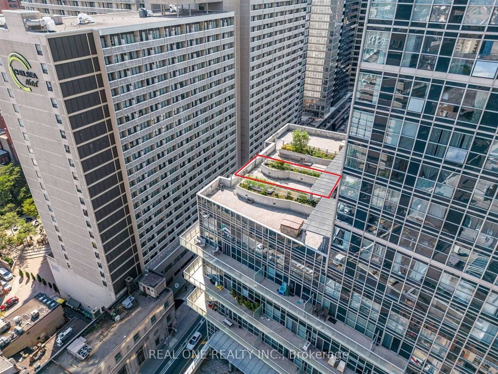 Photo of 386 Yonge Street #1408, Toronto, ON M5B 0A5 (MLS # C12820474)