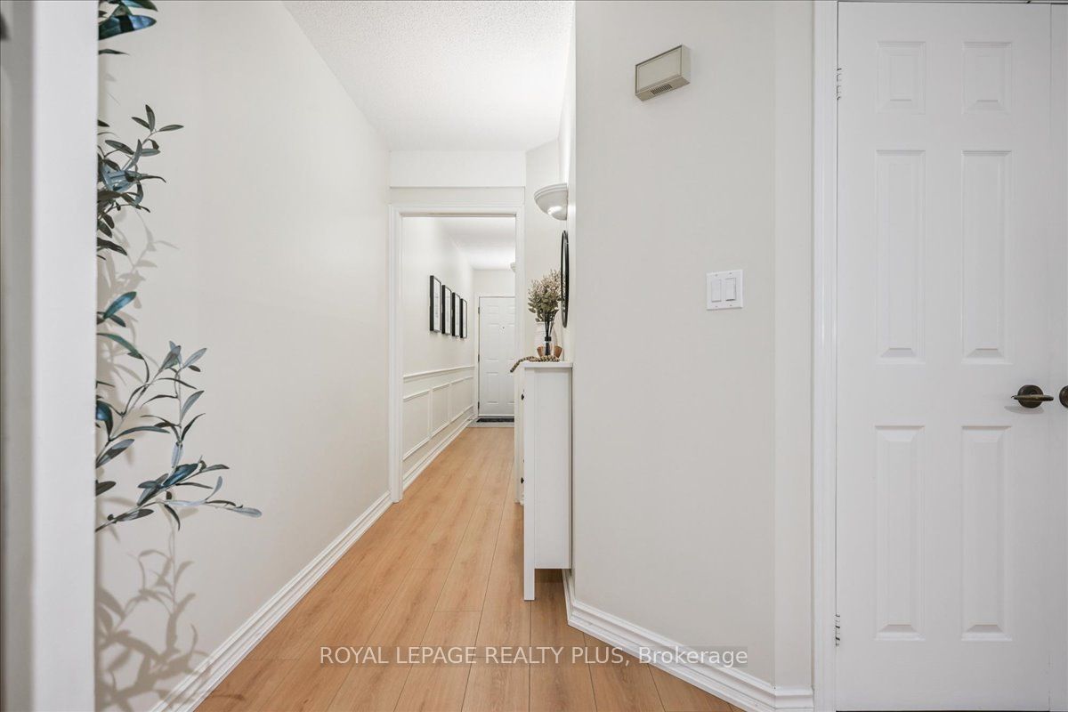 2030 Cleaver Avenue 201