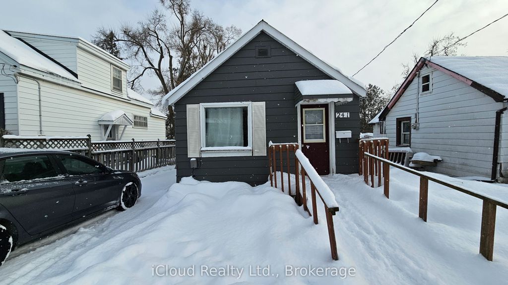Photo of 241 John Street, Orillia, ON L3V 3H8 (MLS # S12573824)