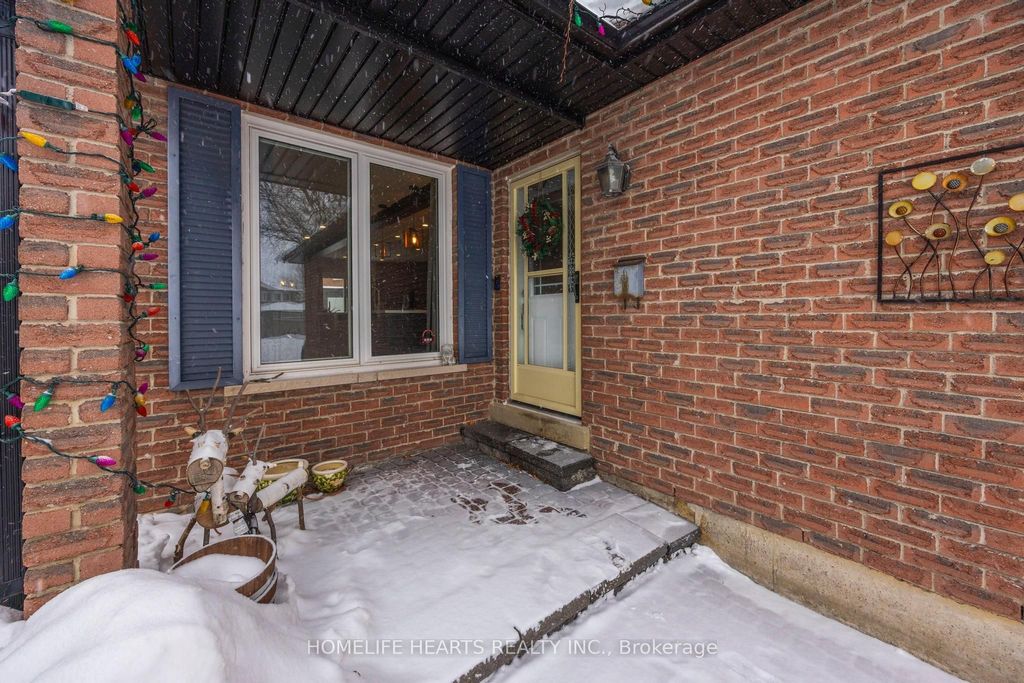 Photo of 7058 Cordingley Crescent, Mississauga, ON L5N 4Z6 (MLS # W12740294)