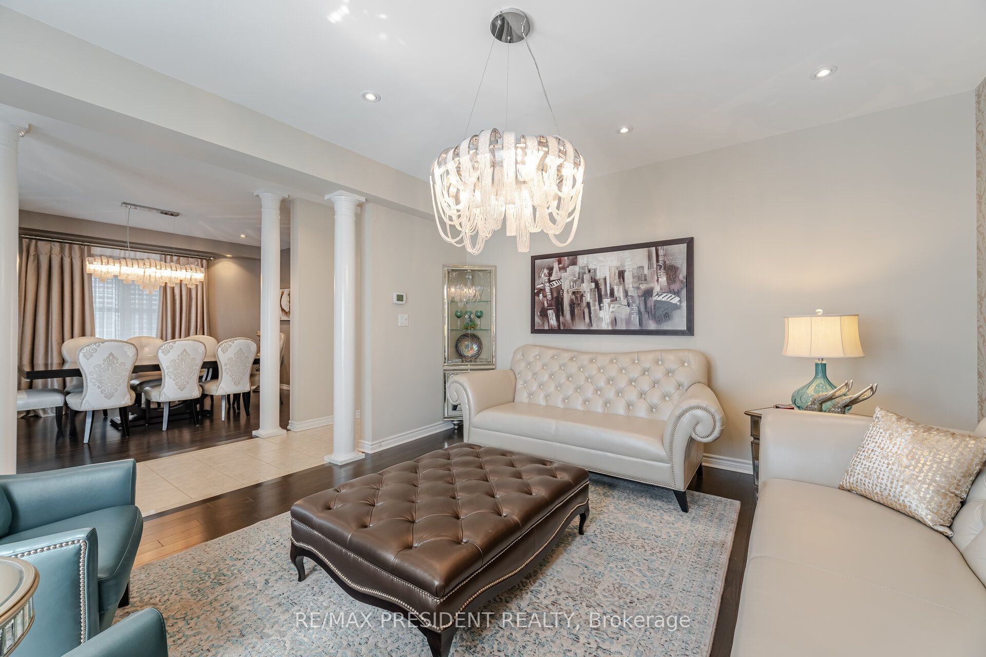 12 Valleyridge Crescent