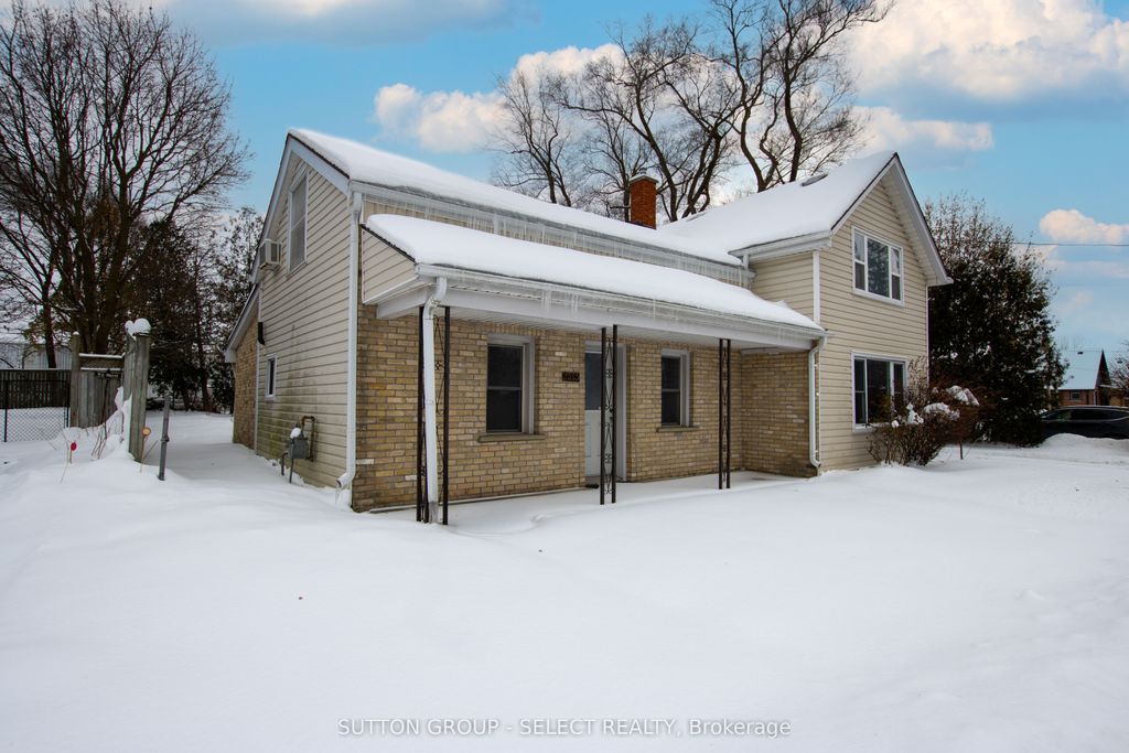 Photo of 7053 longwoods rd Road W, London South, ON N6P 1R2 (MLS # X12636322)