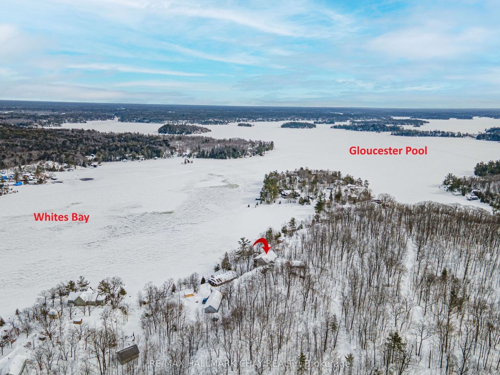 Photo of 137 Pickerel Point Road, Georgian Bay, ON L0K 1S0 (MLS # X12808518)
