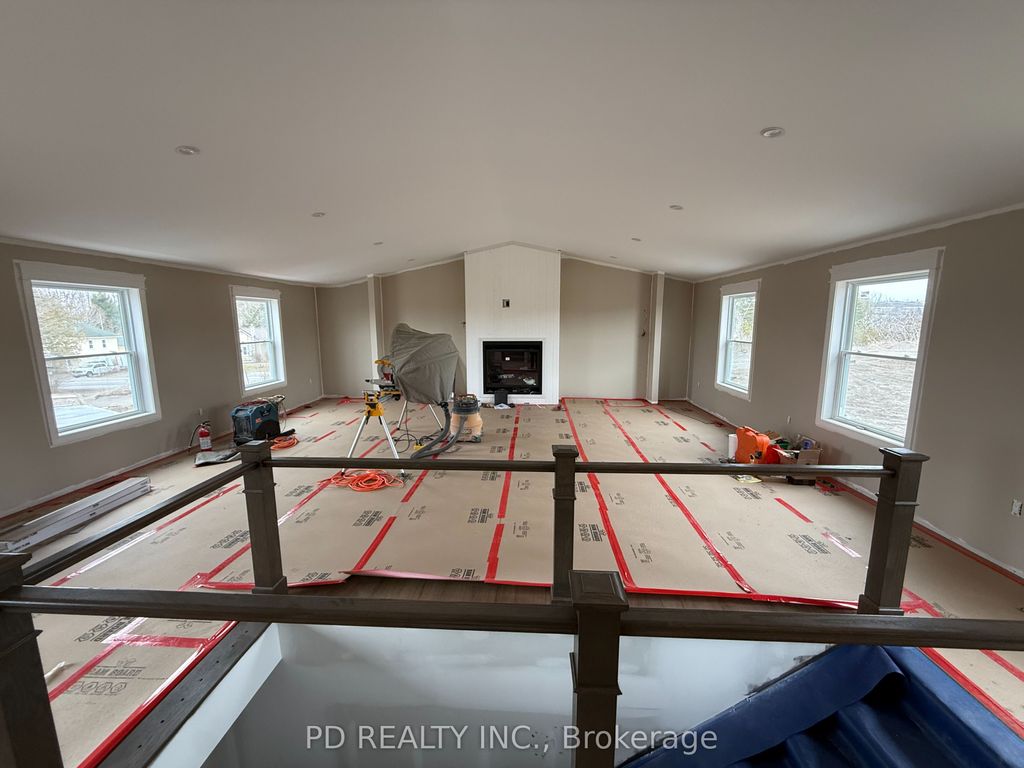 Photo of 2467 Queen Mary Street, Cavan Monaghan, ON L0A 1C0 (MLS # X12954766)