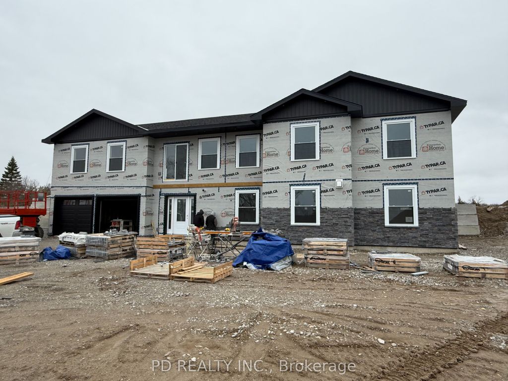 Photo of 2467 Queen Mary Street, Cavan Monaghan, ON L0A 1C0 (MLS # X12954766)