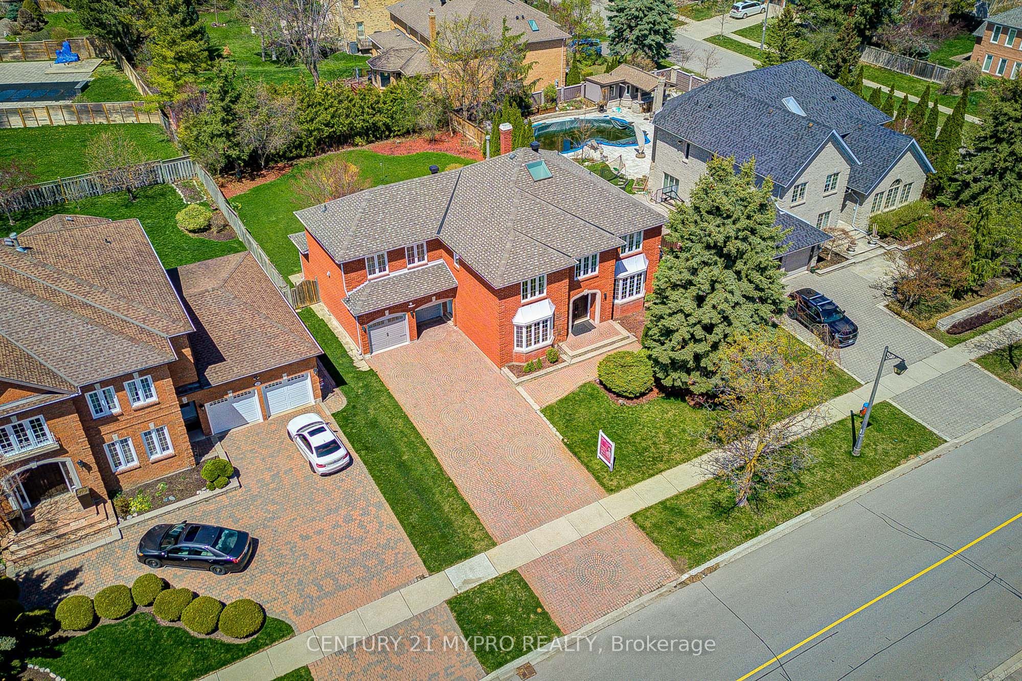 22 Ardwold Gate