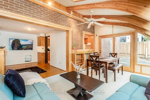 153 Ulster Drive Oakville ON L6L 3P3