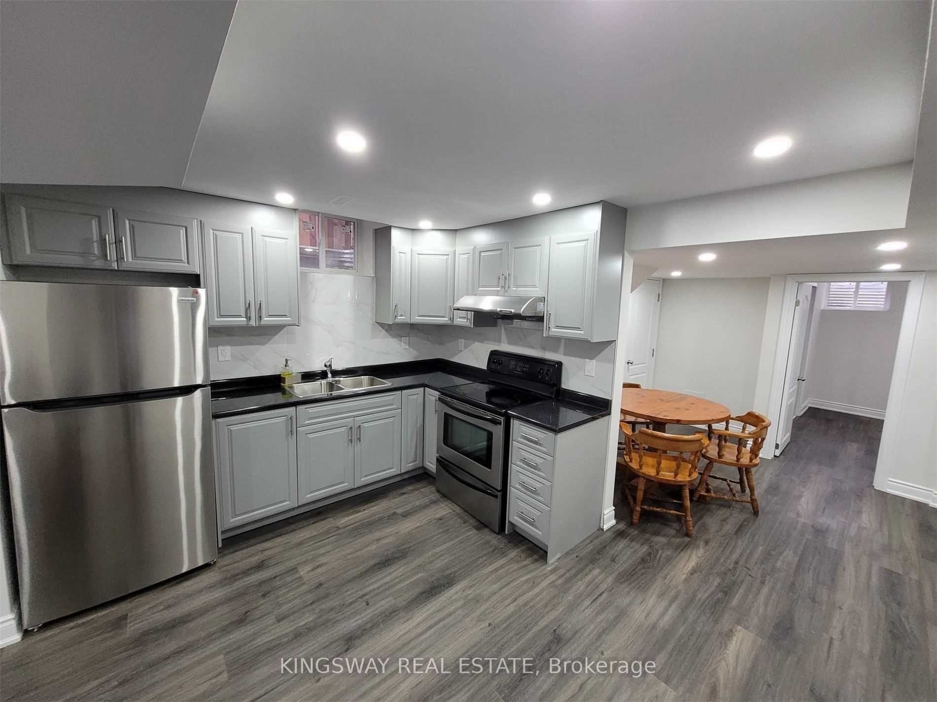 6249 Prairie Circle Lower