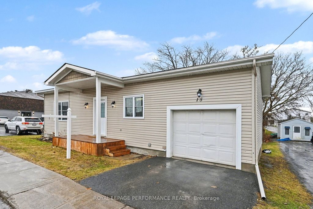 Photo of 15 Forget Street, Russell, ON K0A 1W0 (MLS # X13005894)