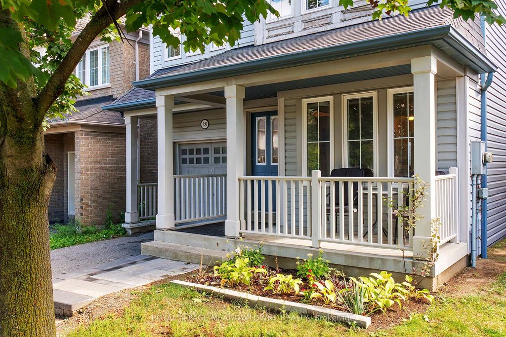 Photo of 28 Norland Circle, Oshawa, ON L1L 0A6 (MLS # E12770280)