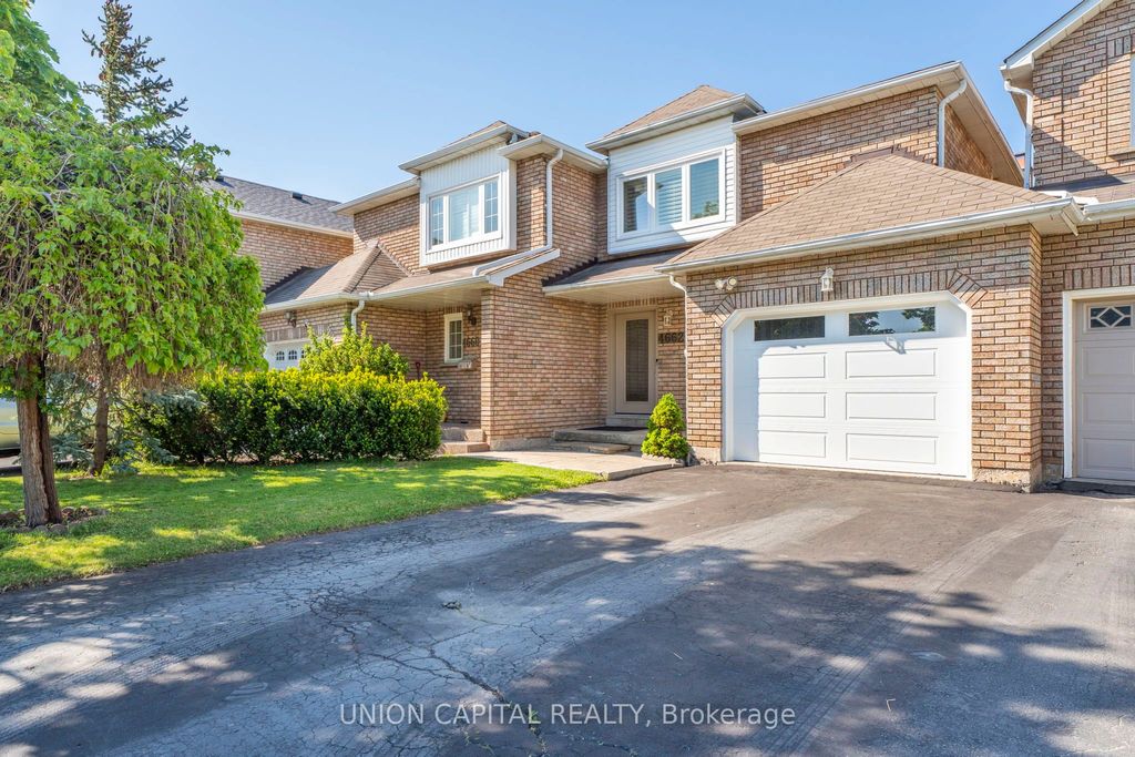 Photo of 4662 Wayside Court, Mississauga, ON L5V 1G1 (MLS # W13226108)