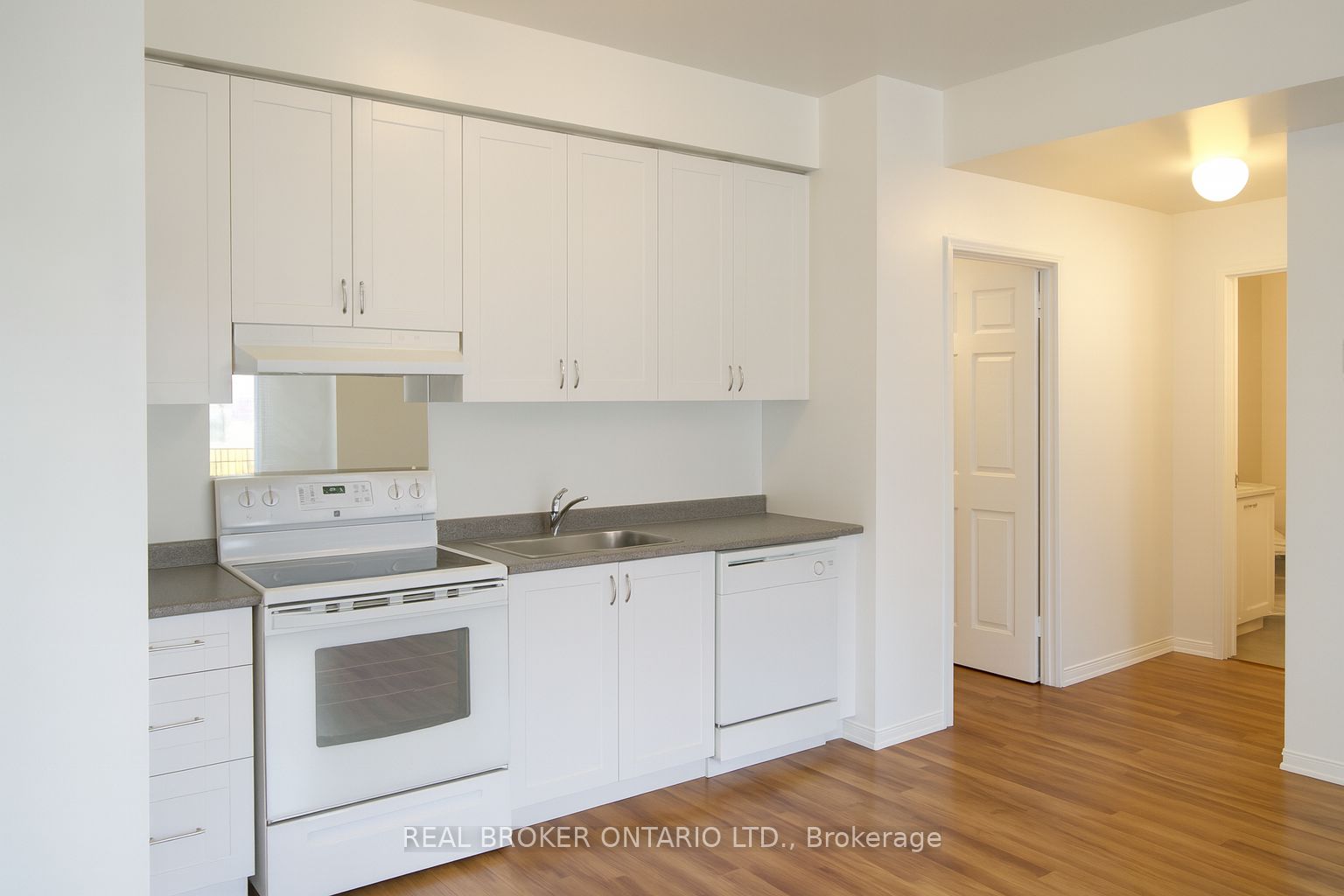 3050 Erin Centre Boulevard 113