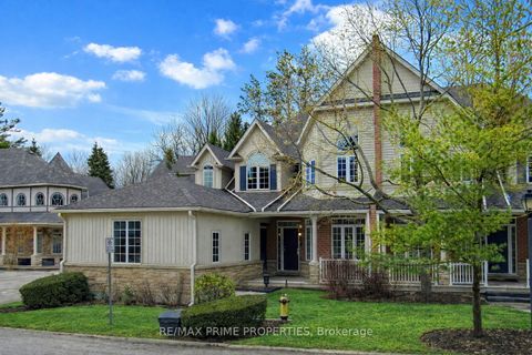 11 Berczy Creek Way 18 Markham ON L6C 2R3