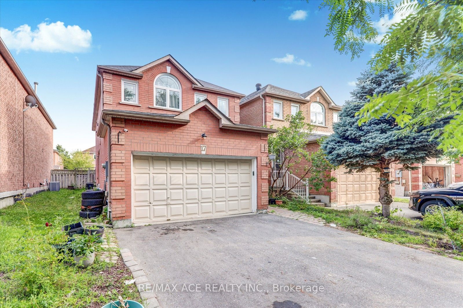 17 Kenborough Court