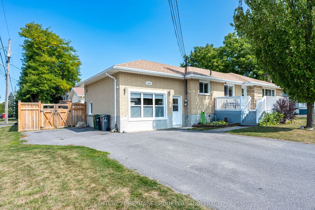 Photo of 1014 Woodbine Road S, Kingston, ON K7P 2V9 (MLS # X12396539)