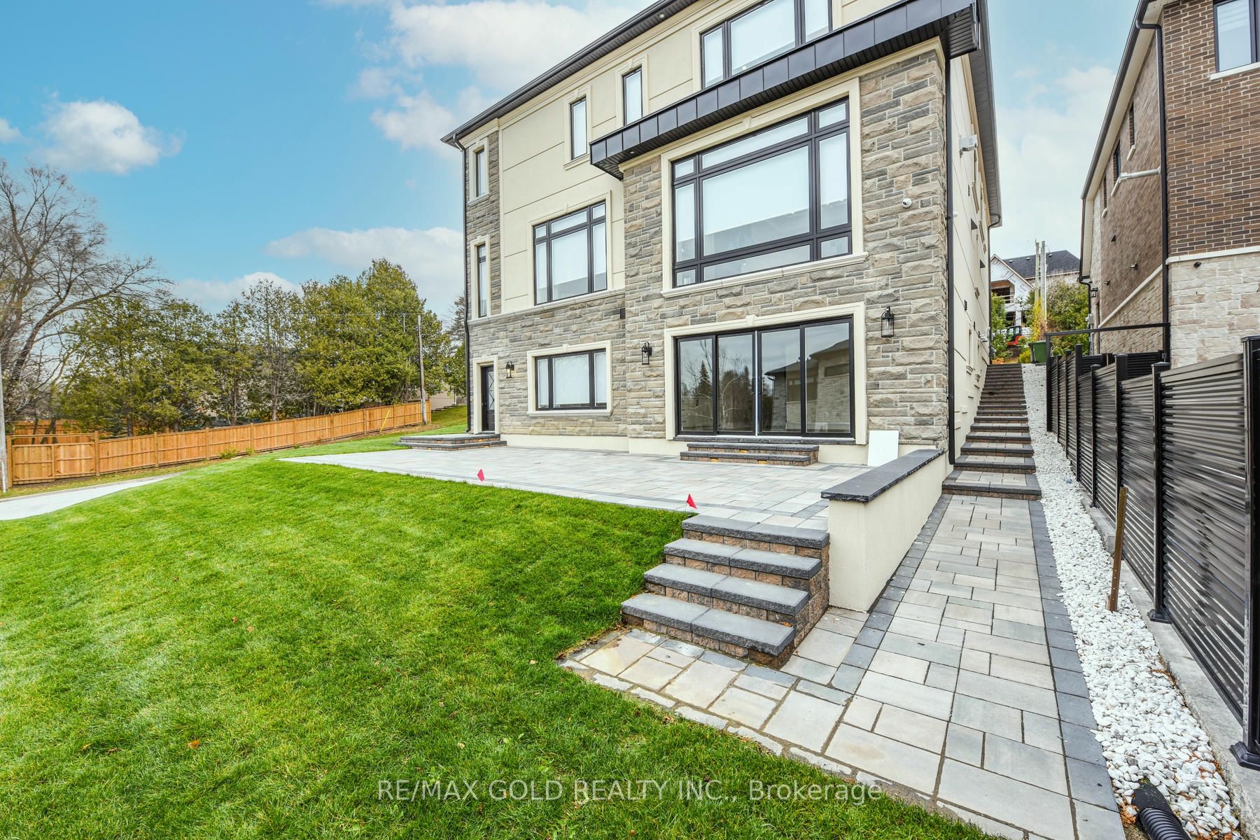 15A Marion Street