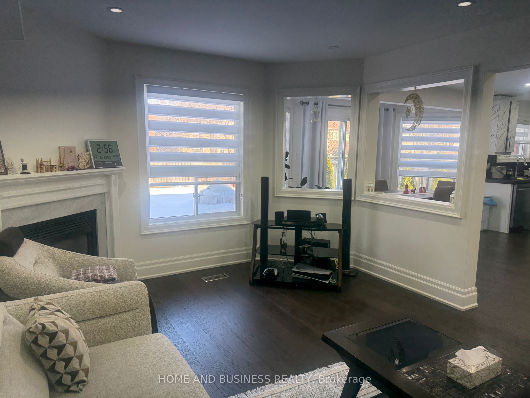 5807 Cornell Crescent