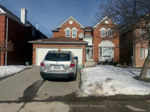 5807 Cornell Crescent Mississauga ON L5M 5R5