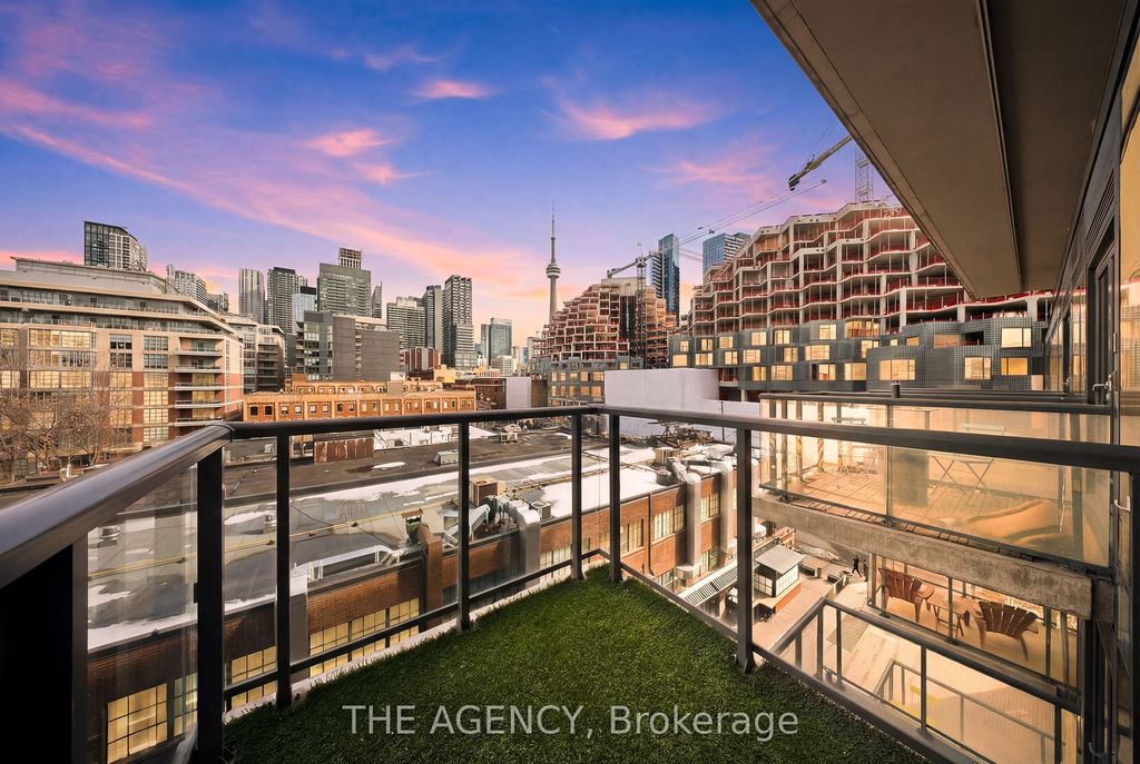 Photo of 560 King Street W #508, Toronto, ON M5V 0L5 (MLS # C12941156)