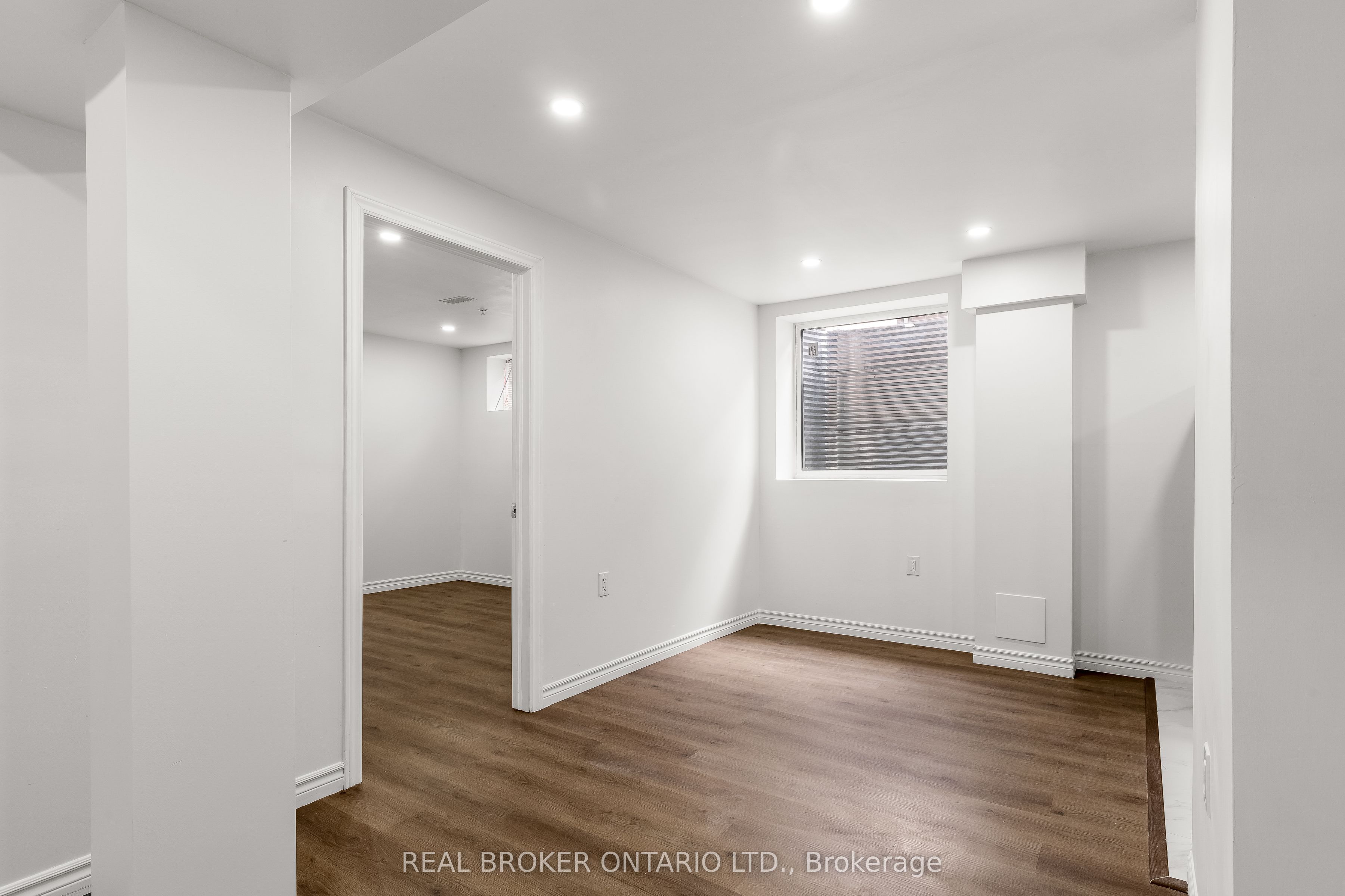 392 Clarkson Gate Basement