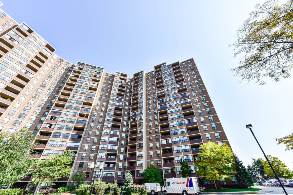 Photo of 716 The West Mall N/A #PH2005, Toronto, ON M9C 4X6 (MLS # W13755652)