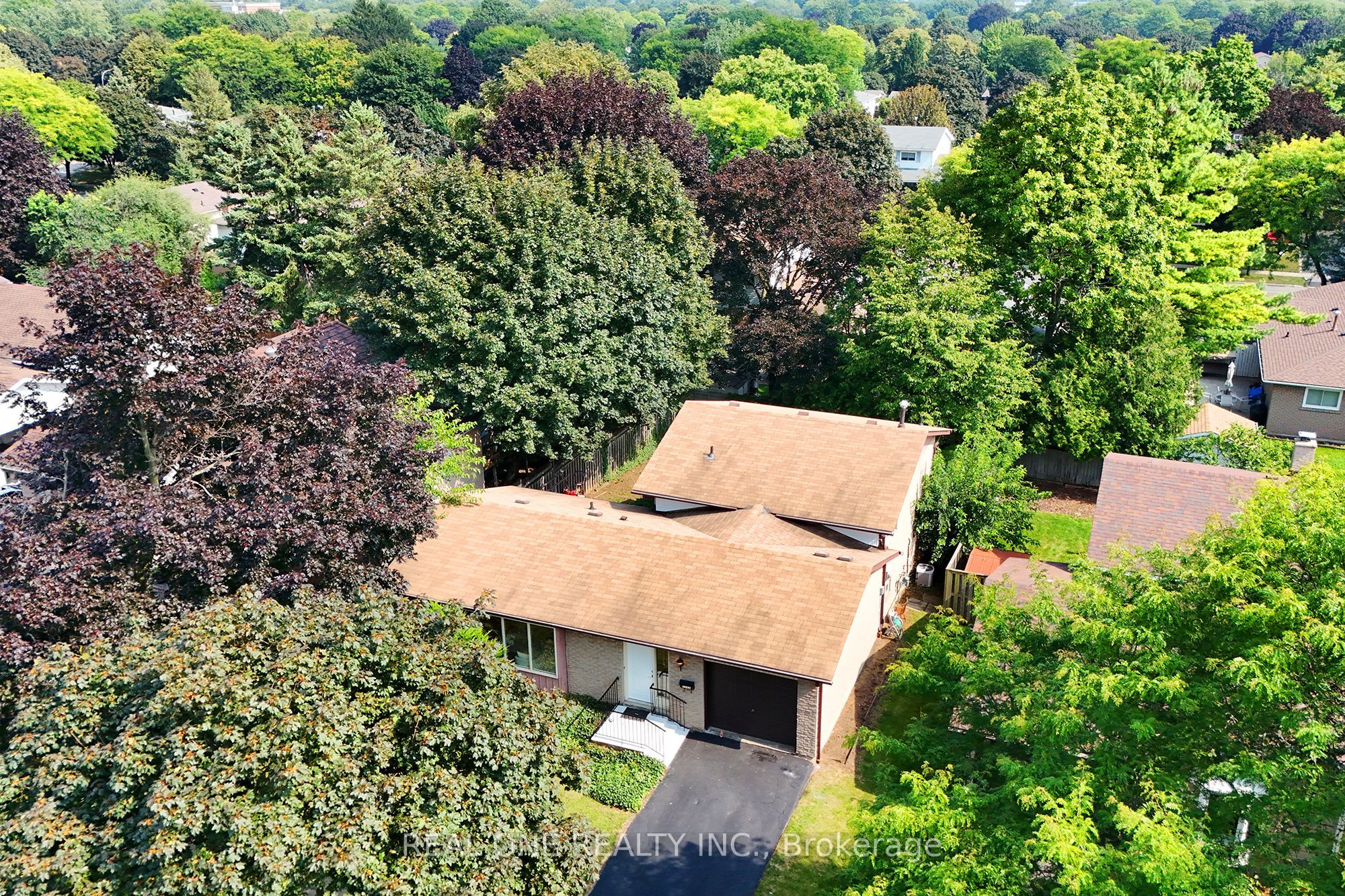 3148 Bentworth Drive