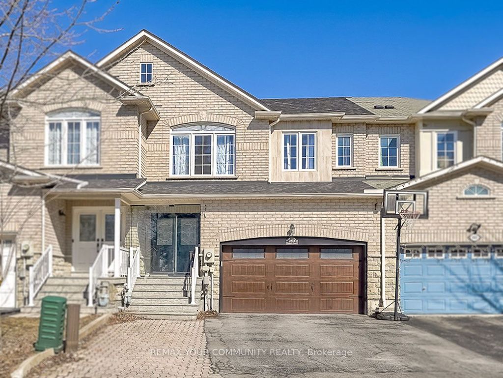 Photo of 563 Mulock Court, Newmarket, ON L3Y 5H1 (MLS # N12937944)