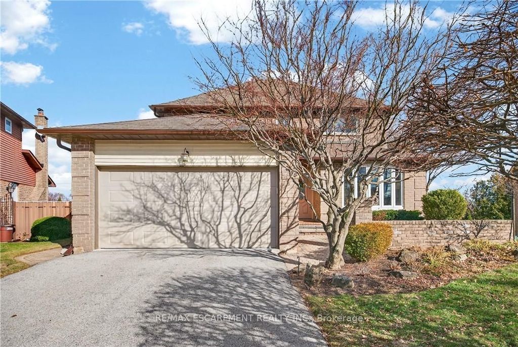 Photo of 2378 Arnold Crescent, Burlington, ON L7P 4G3 (MLS # W12882940)