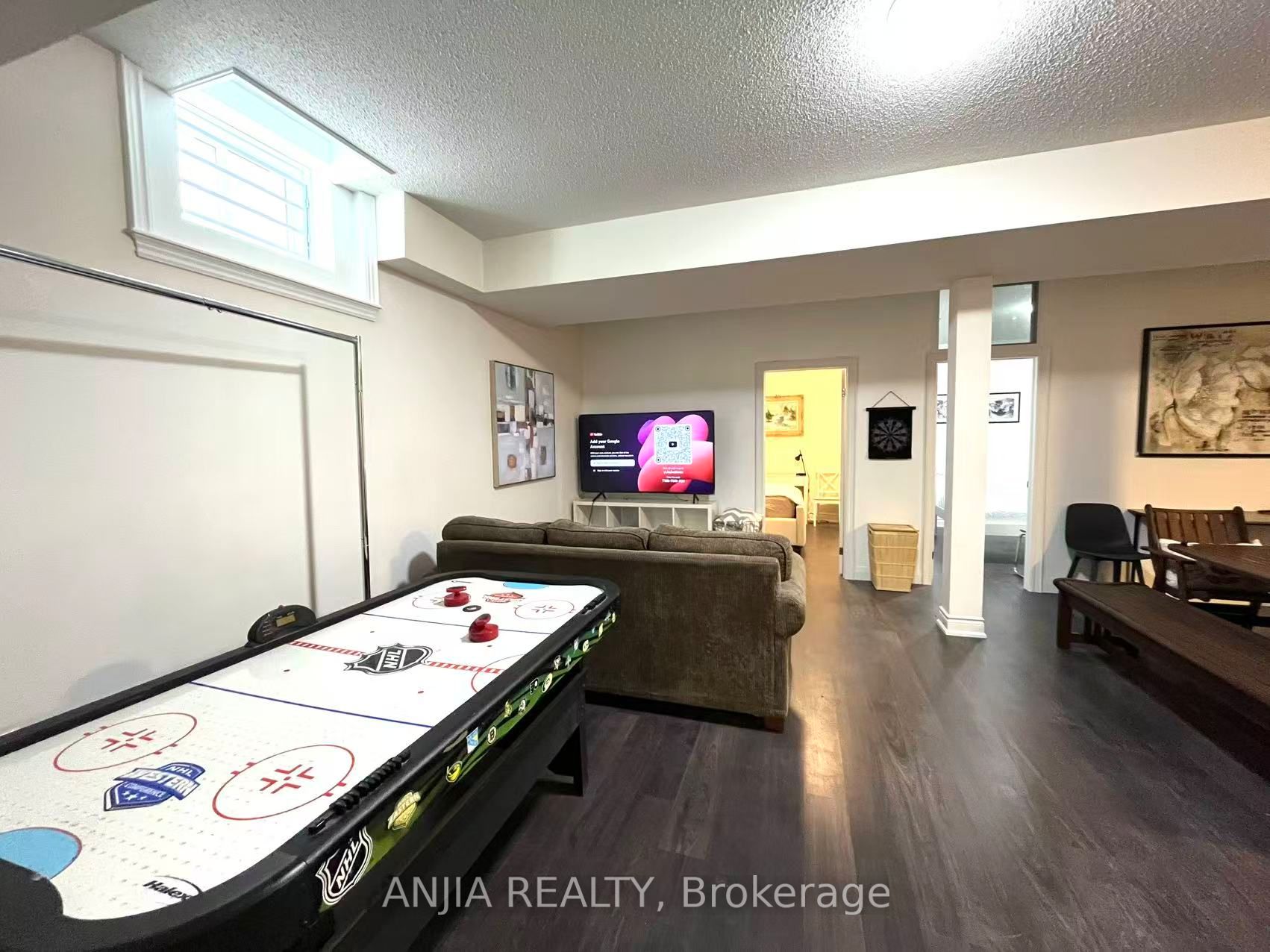 199 CANYON HILL AVE Avenue