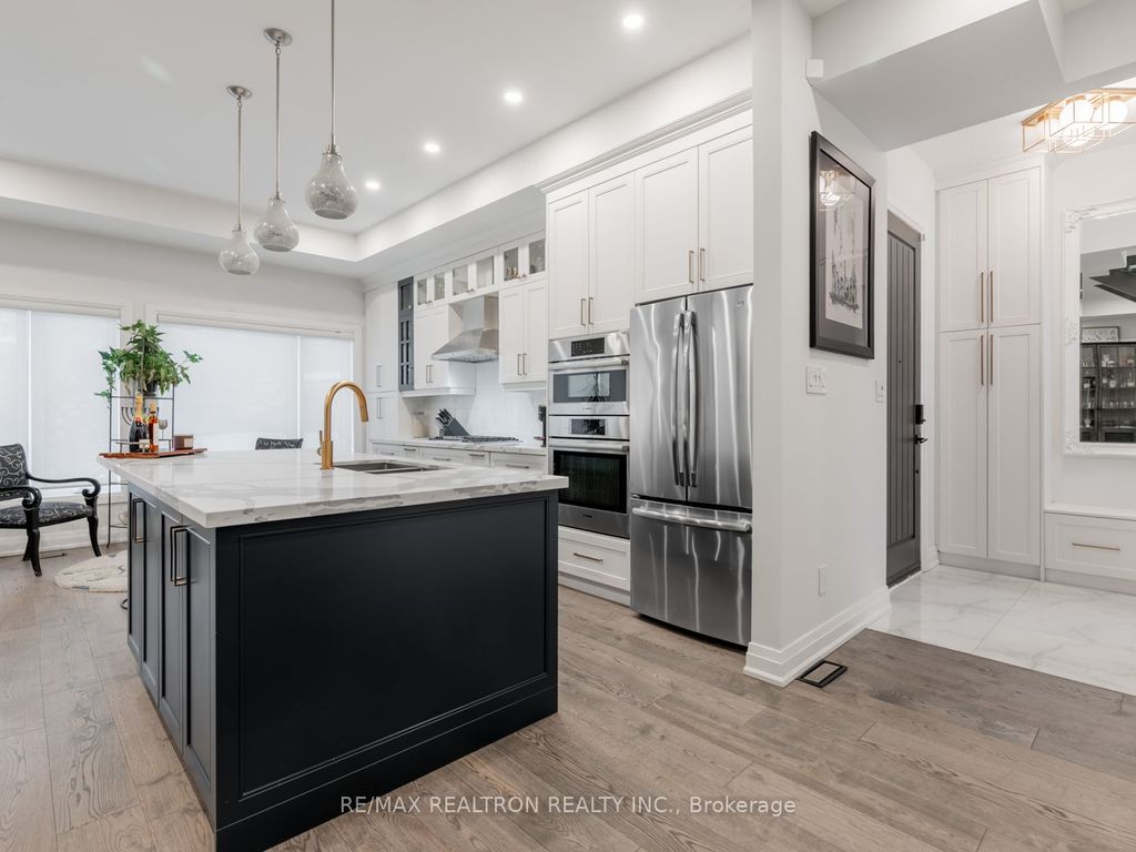 Photo of 18 Carscadden Drive, Toronto, ON M2R 2A7 (MLS # C12704688)