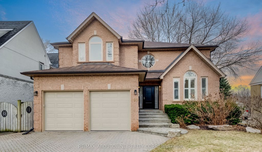 Photo of 20 Martin Grove Road, Toronto, ON M9B 4J9 (MLS # W12930290)