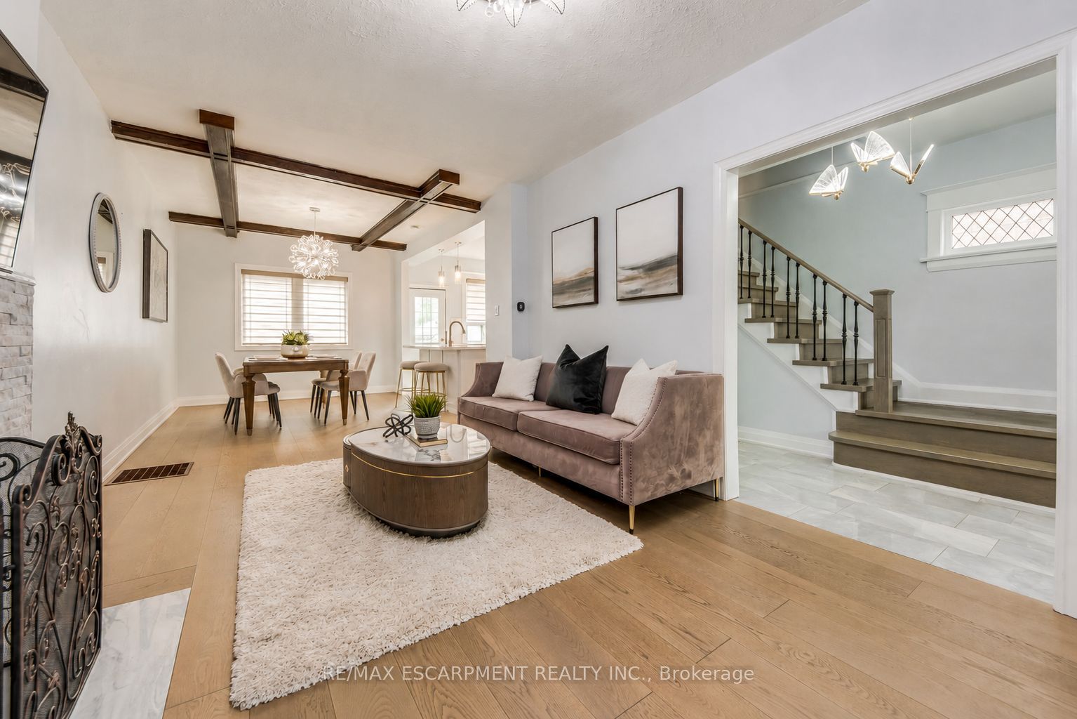 108 Runnymede Road