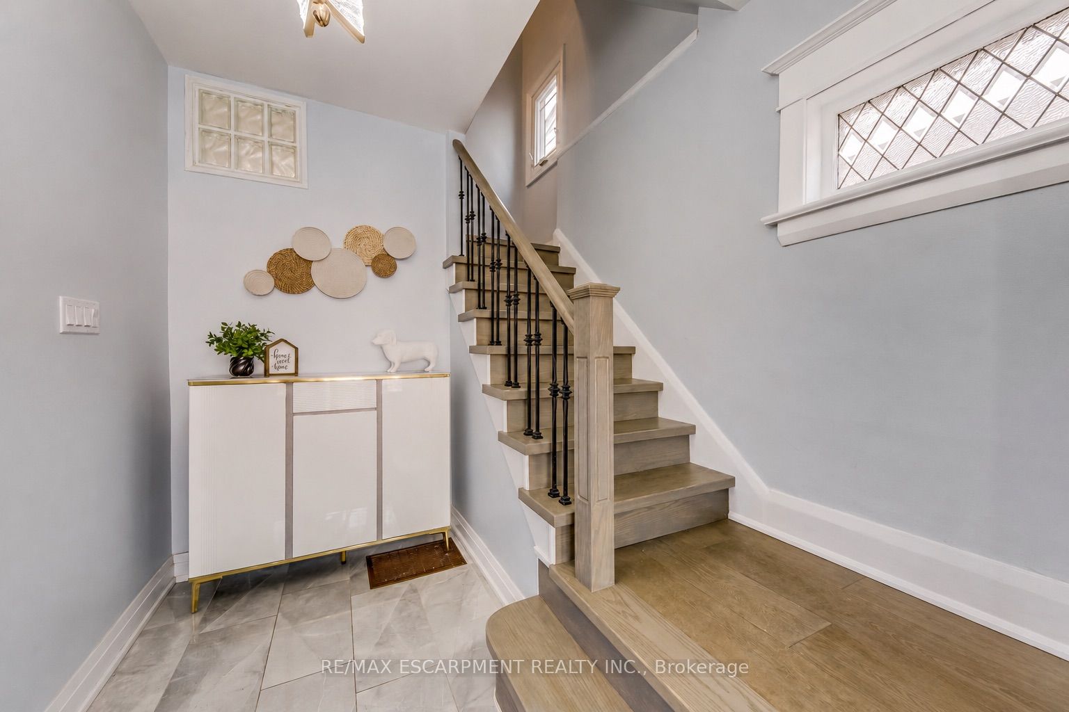 108 Runnymede Road
