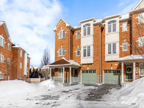 15 Old Colony Road 102 Richmond Hill ON L4E 4L5