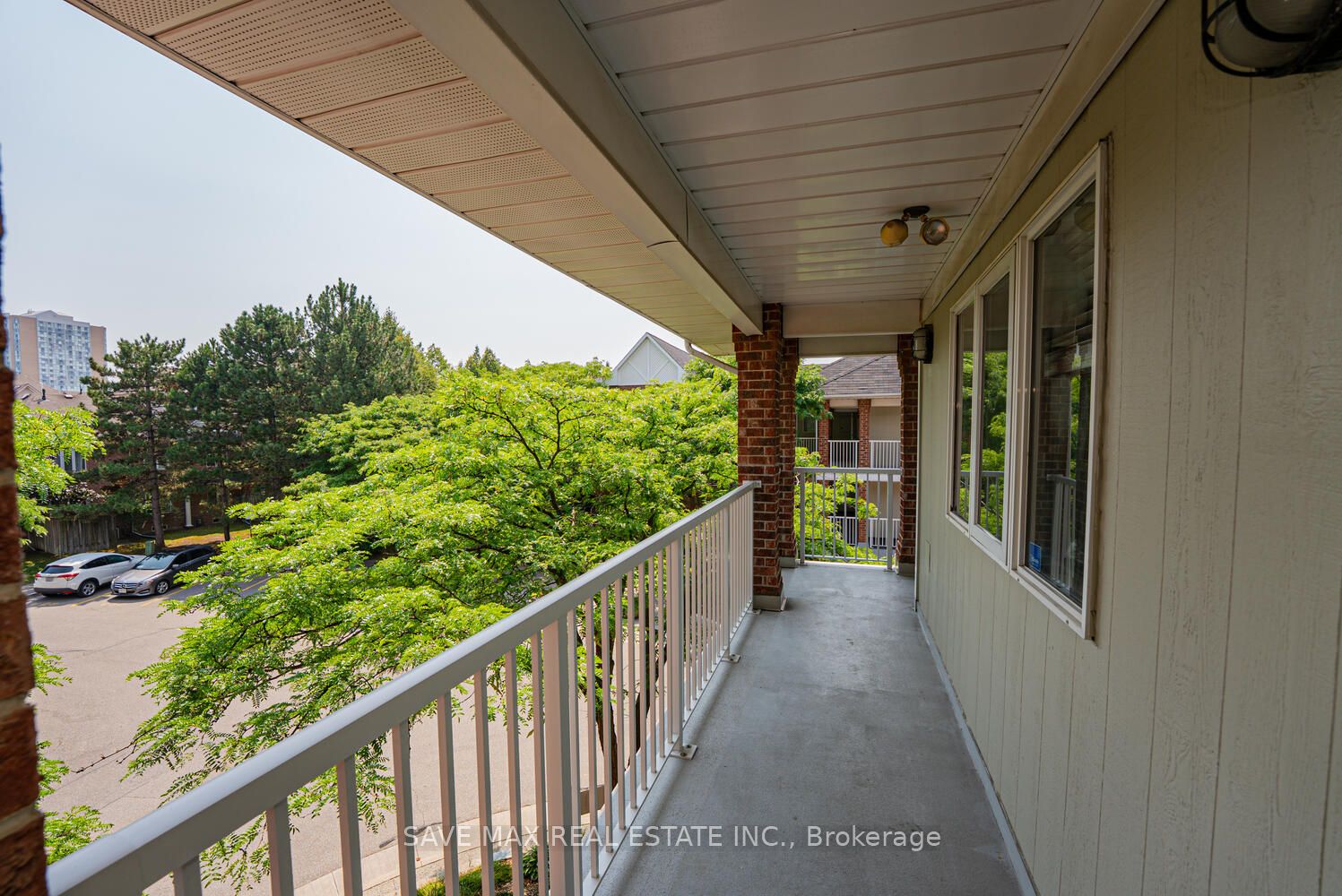 103 Bristol Road E 212