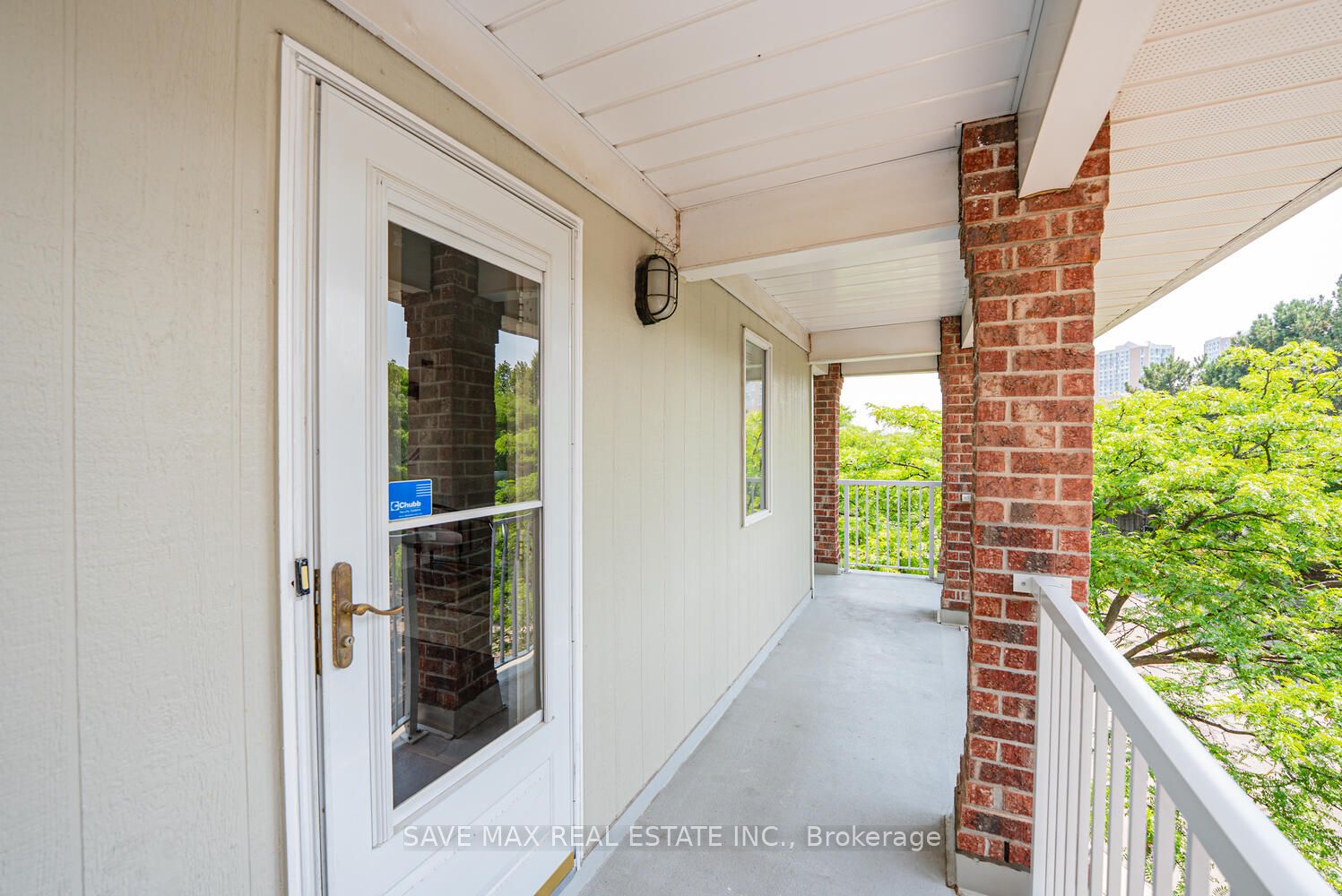 103 Bristol Road E 212