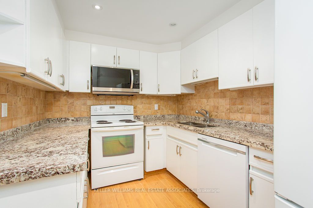 102 Bronte Road 315