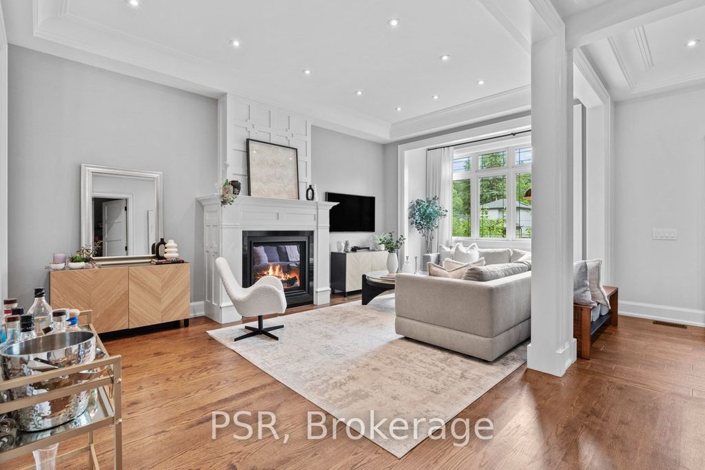 Photo of 76 South Kingsway N/A, Toronto, ON M6S 3T3 (MLS # W12301296)