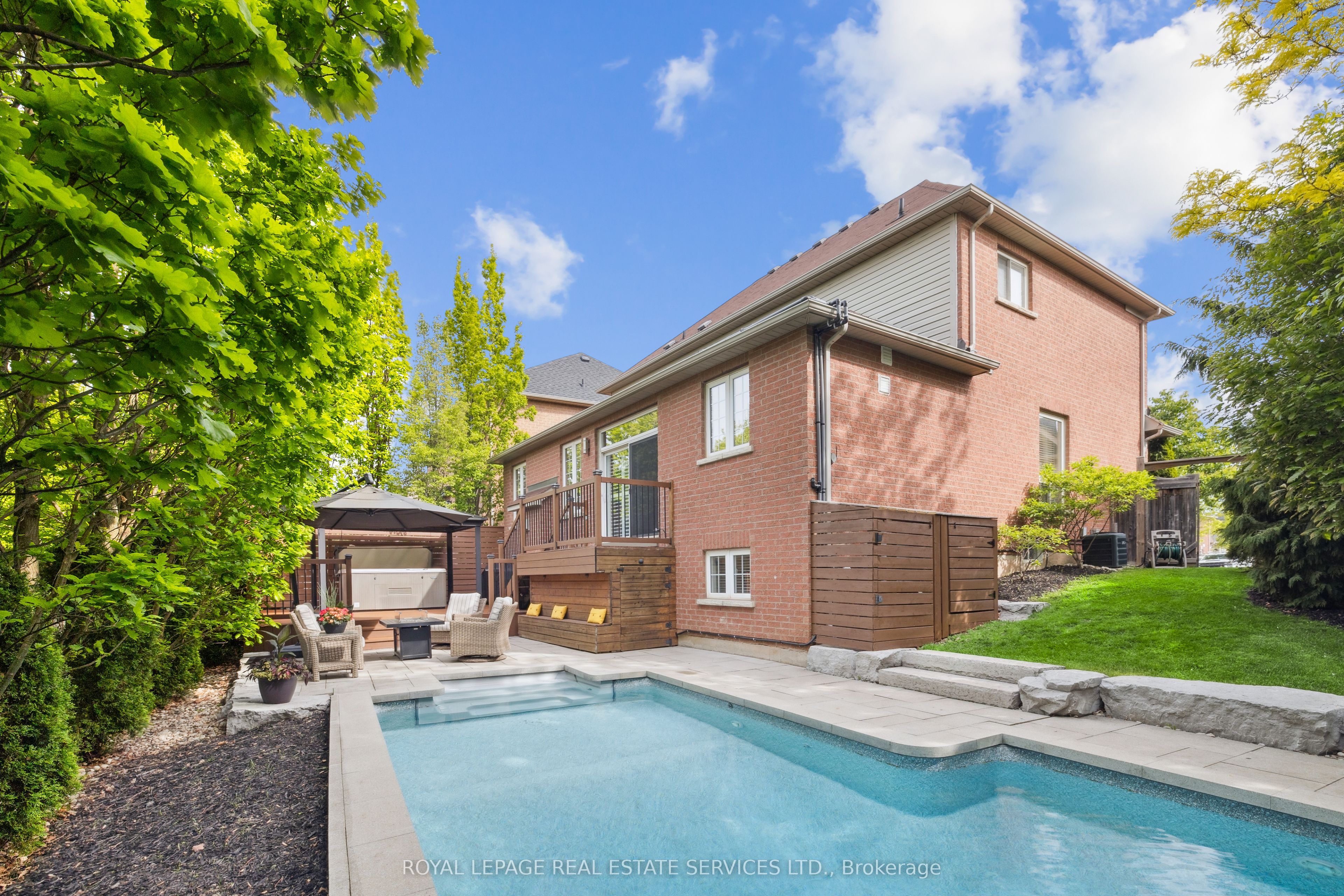 2313 Blue Oak Circle