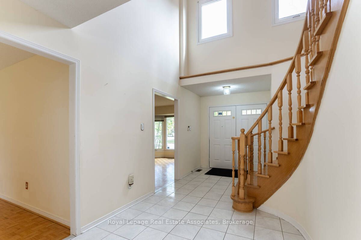 2551 Wynten Way