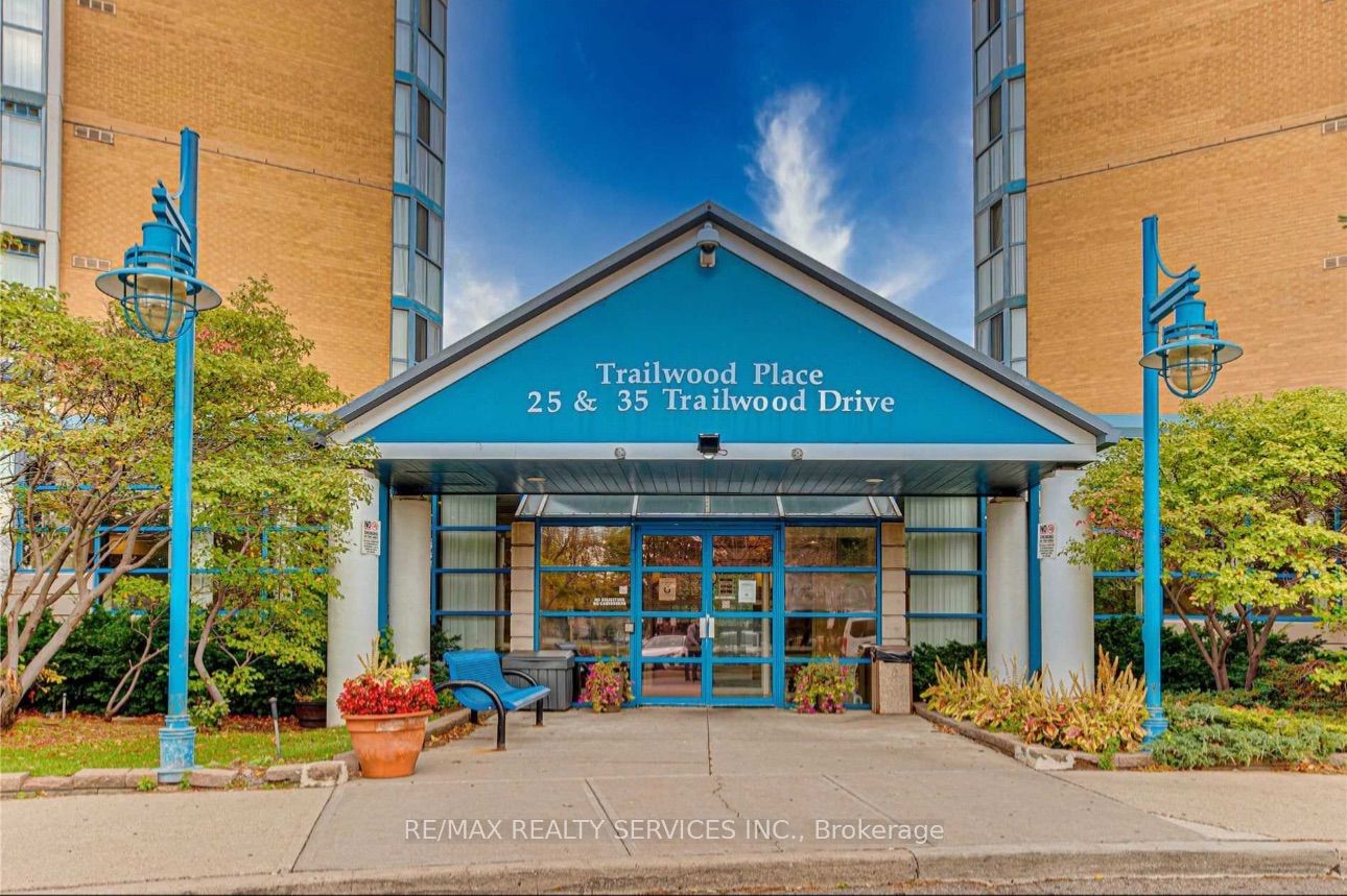 25 Trailwood Drive 502
