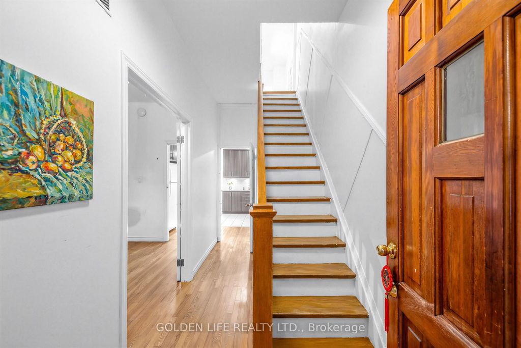 Photo of 128 Galt Avenue, Toronto, ON M4M 2Z3 (MLS # E13059996)