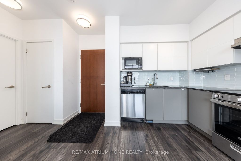 Photo of 120 Varna Drive #1515, Toronto, ON M6A 0B3 (MLS # C13167014)