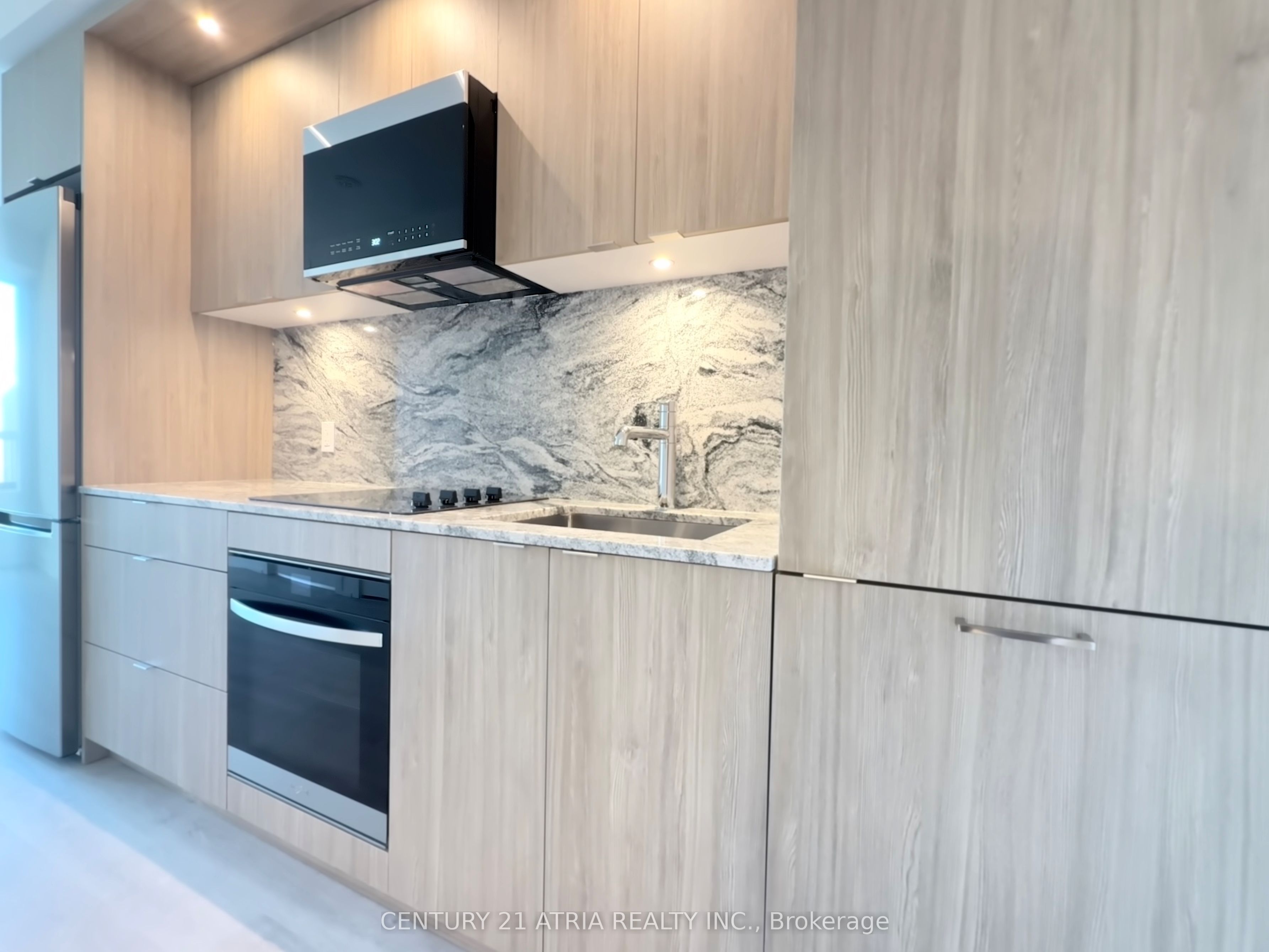 60 Central Park Roadway N/A 615