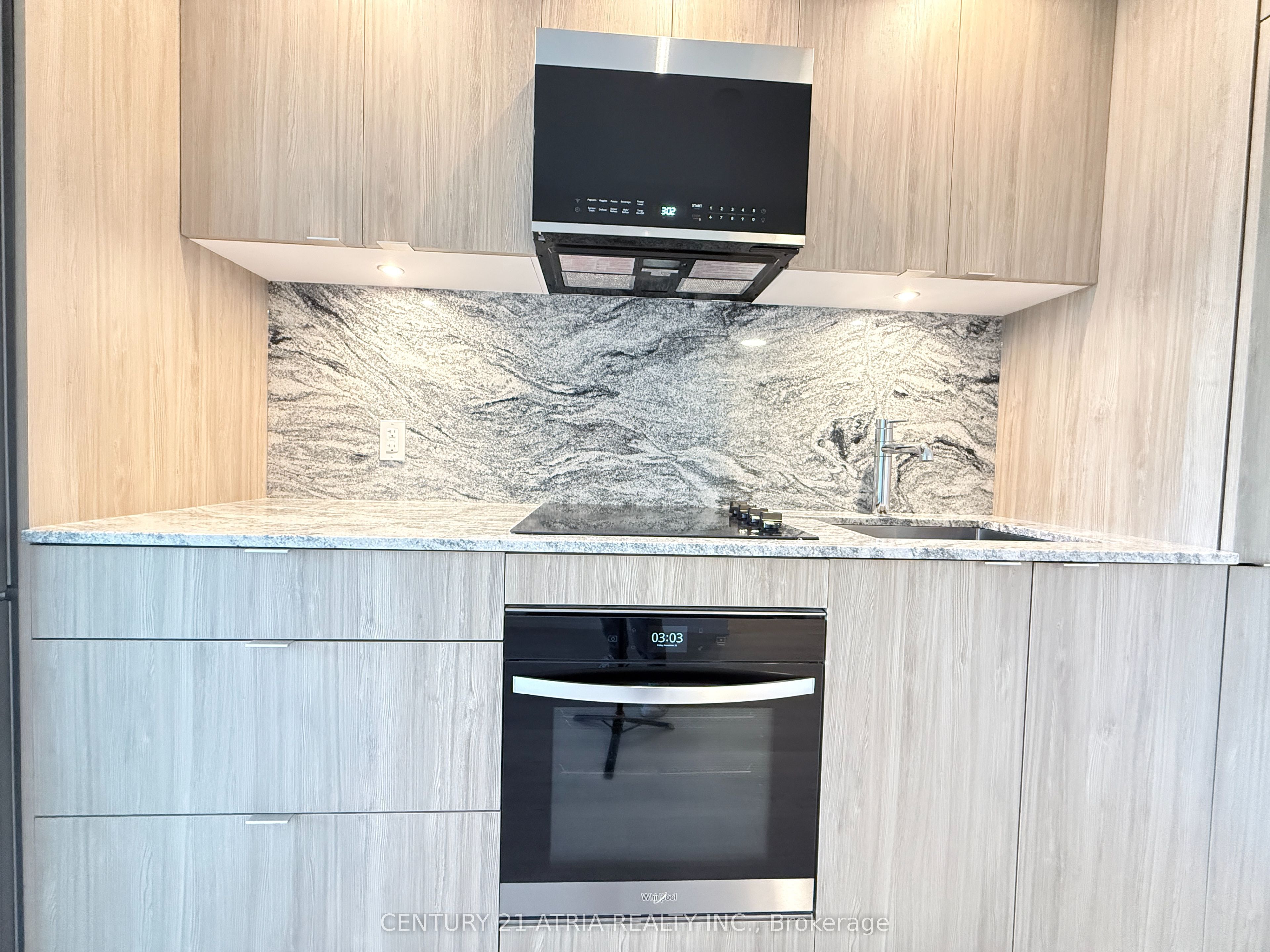 60 Central Park Roadway N/A 615